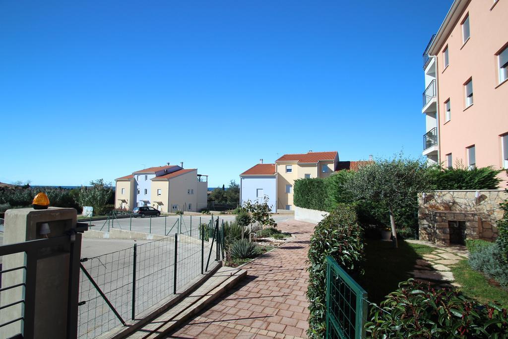 Apartment Luigia Novigrad  Zewnętrze zdjęcie